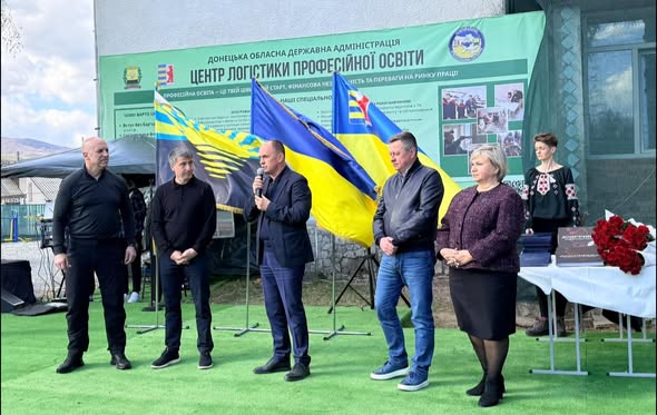 У Хусті презентували майданчик професійної освіти «Від можливостей до справи»4