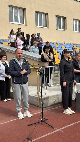 «Місто в русі»: на стадіоні «Карпати» урочисто стартувало спортивне свято3