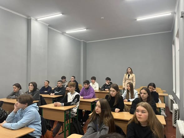 Профорієнтаційне анкетування у Хустському багатопрофільному ліцеї №1 ім. І. Магули1
