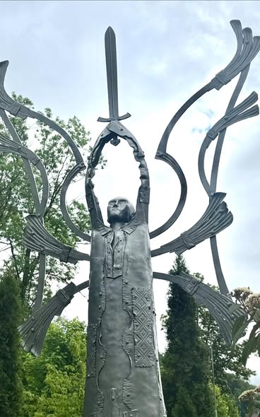 У Хустській громаді відзначили День пам’яті та примирення2