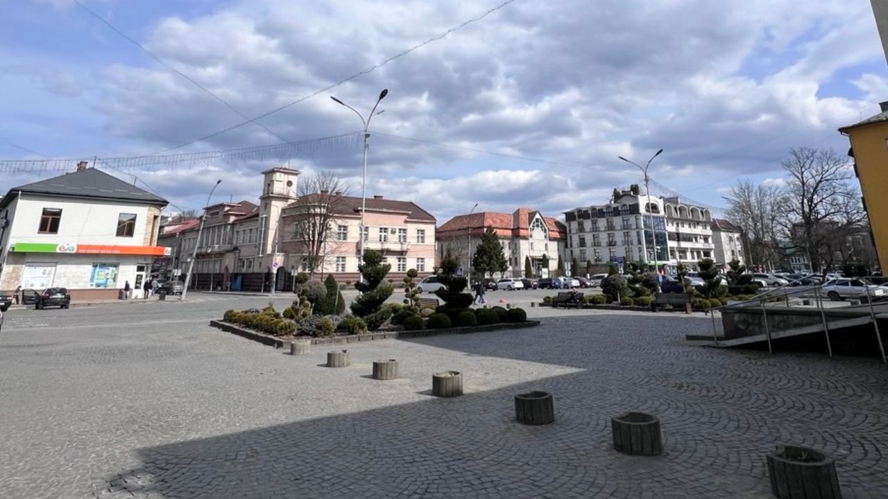 Свалява, центр