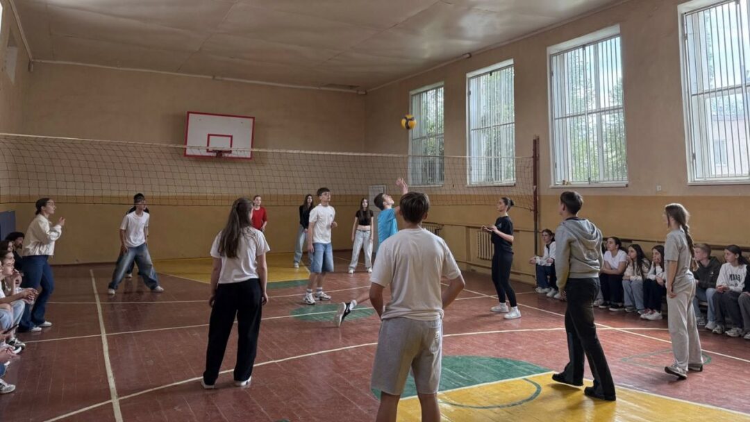Волейбол у Свалявському ЗЗСО №3