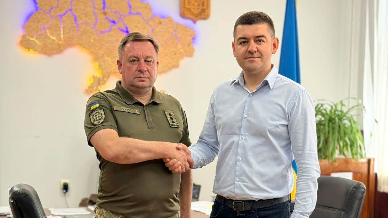 Крут і Токар