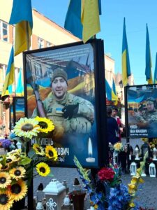 Спільною молитвою вшанували памʼять Захисників і Захисниць України0