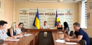У Хустській громаді обговорили питання протидії домашньому насильству та захисту прав дітей1