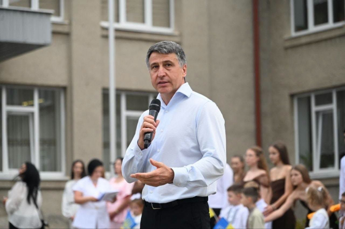 У День знань голова ОВА завітав до рідного Рокосівського ліцею та оглянув новий корпус початкової школи1