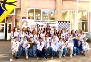 У Хустському багатопрофільному ліцеї №1 ім. І. Магули відзначили День ліцеїста0