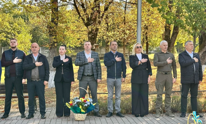 У Хустському районі вшанували захисників і захисниць України!2